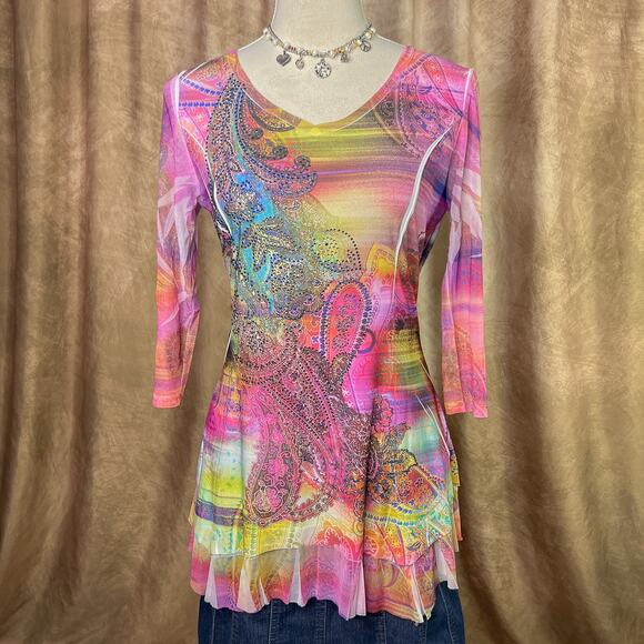 Cover Charge Tops - Vintage Y2K Boho Top Rhinestone Mesh Paisley Floral 3/4 Sleeve Ruffled Rainbow